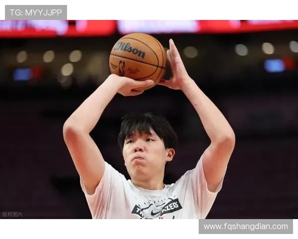 杨瀚森常规赛首秀贡献2分1板 开拓者惜败森林狼吞下失利苦果