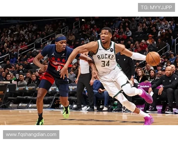 字母哥砍下25分18篮板雄鹿力克黄蜂迎来胜利