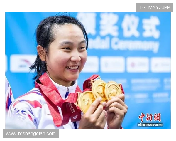 全运会场地自行车女子麦迪逊赛决赛 香港队李思颖梁颖仪携手夺冠